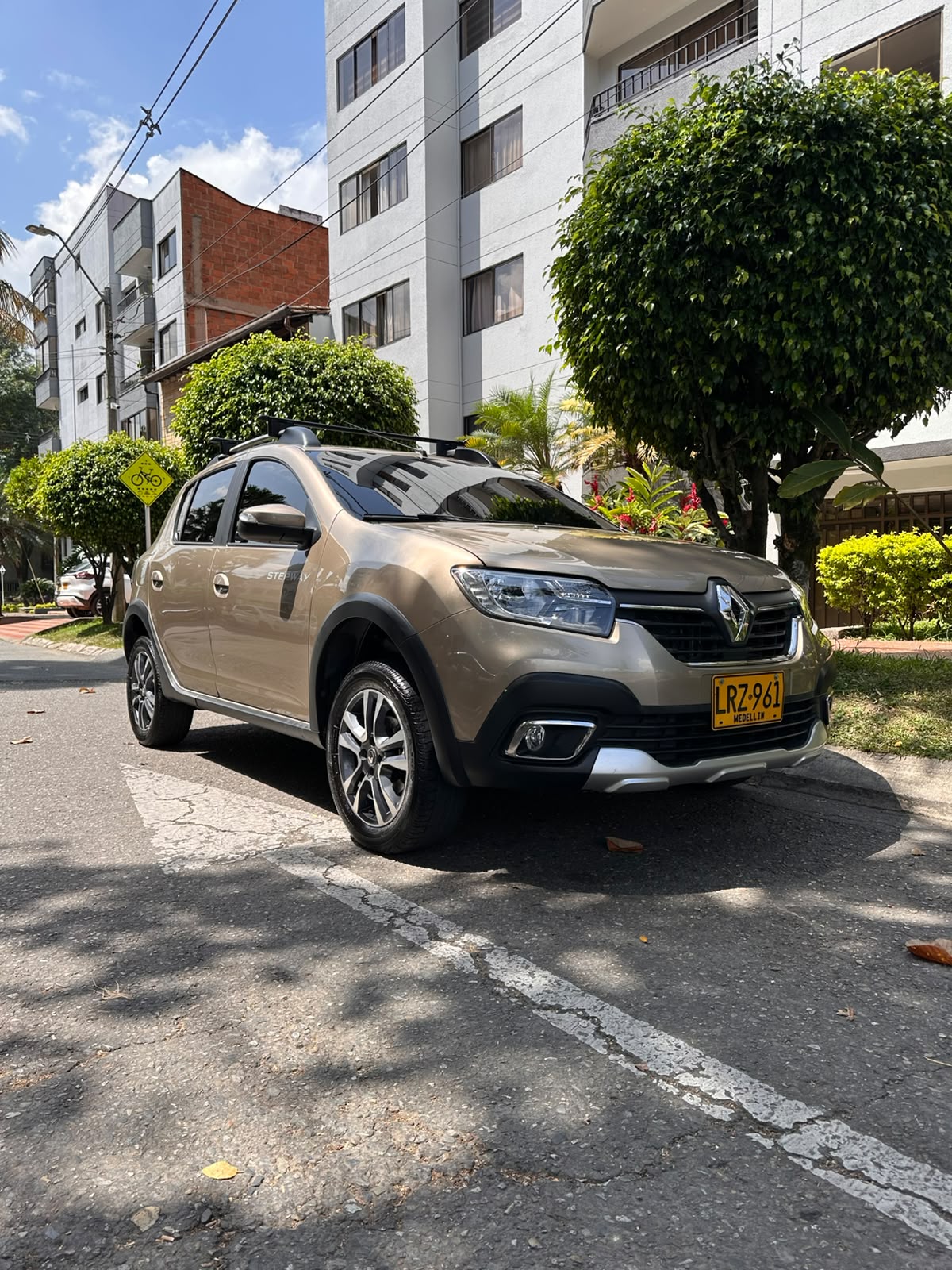 Renault Stepway — foto 4 de 12
