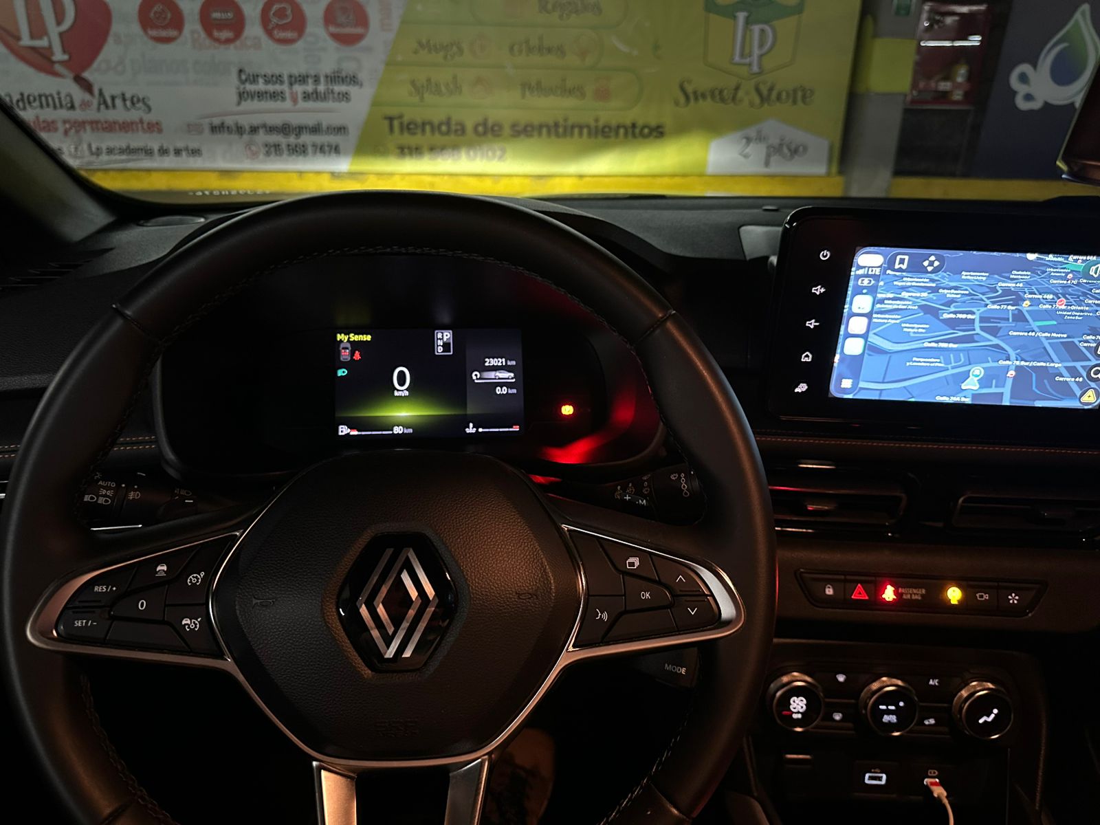 Renault Kardian — foto 9 de 12