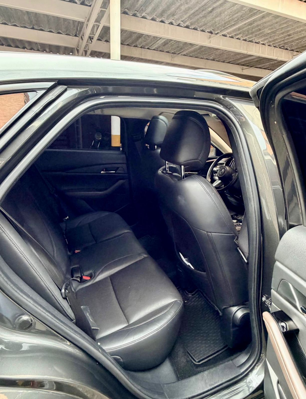 Mazda CX-30 — foto 8 de 9