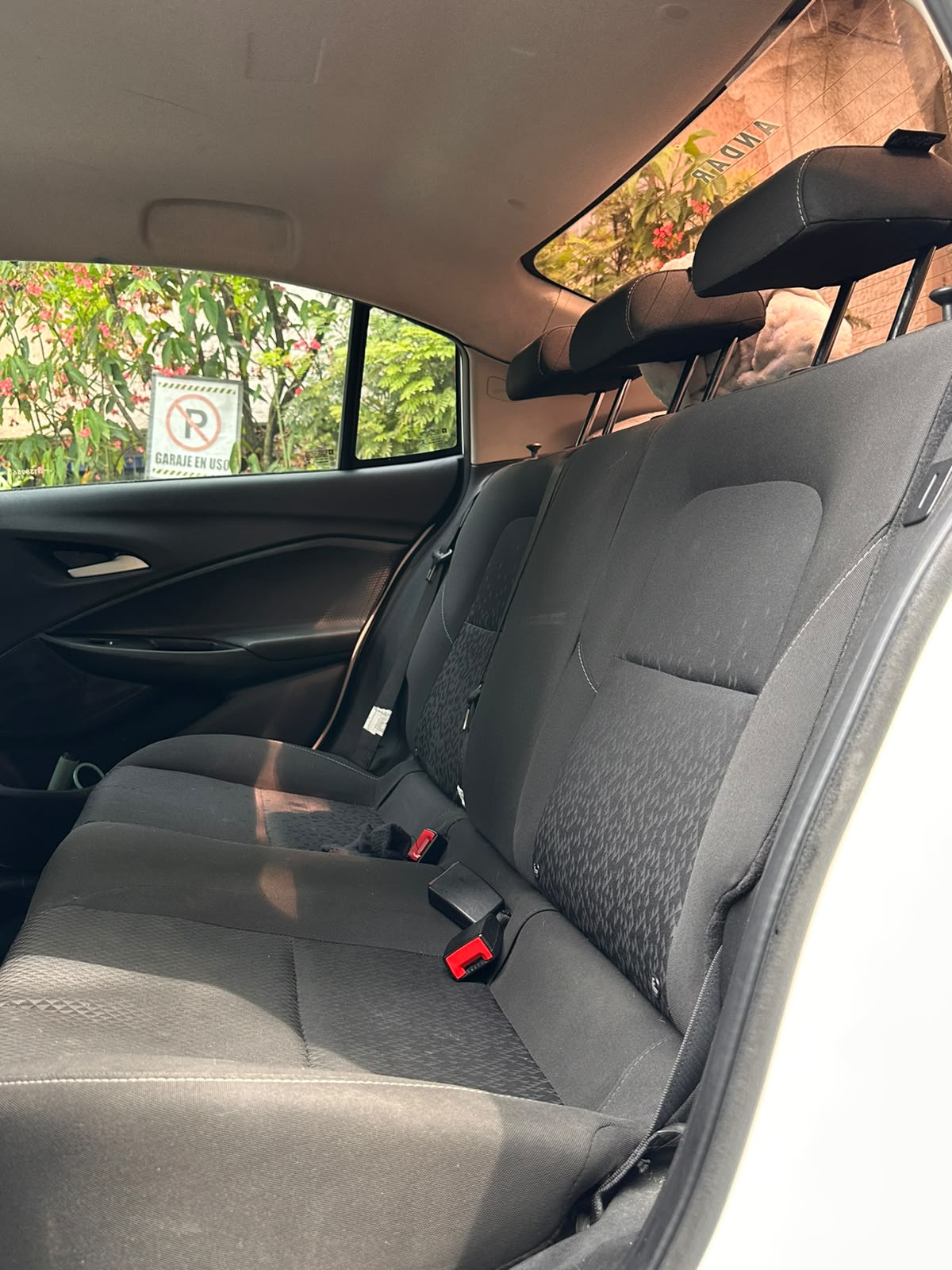 Chevrolet Onix — foto 8 de 10